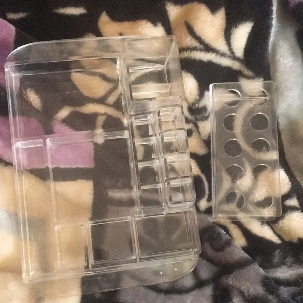 NWOT acrylic makeup holders